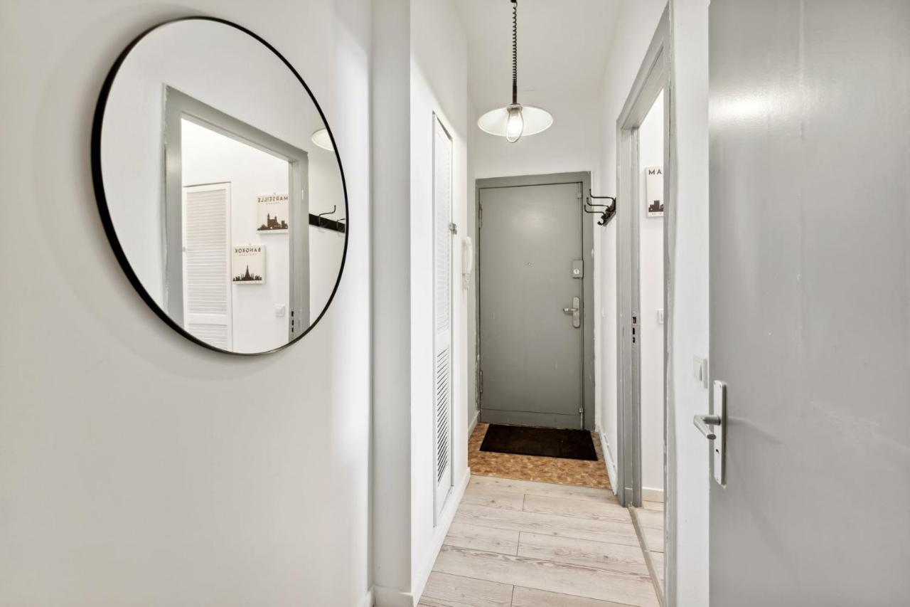 Lichtenberger Apartment with nice Chesterfield Room for 4 People Berlin Exterior foto